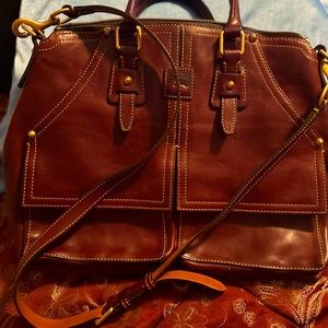 Dooney & Bourke leather satchel bag - wine color